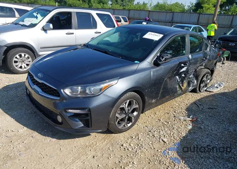 2021 Kia Forte Lxs из США, поврежденный, VIN 3KPF24AD9ME271598